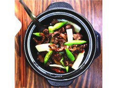 濟寧黃燜煲技術培訓,濟寧黃燜雞加盟費用,姬氏餐飲