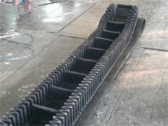 山東大傾角輸送帶報價,山東大傾角輸送帶價格表,凱通供