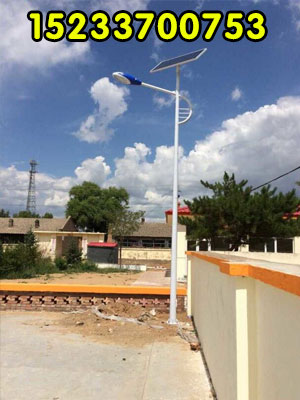 陽泉水泥桿路燈廠家,陽泉6米30瓦太陽能路燈價格