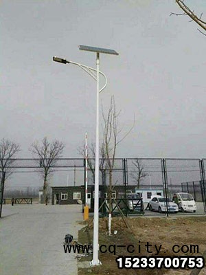 臨汾6米太陽(yáng)能路燈廠家新農(nóng)村建設(shè)一套起售