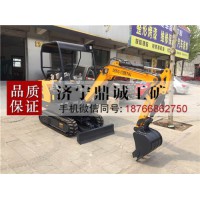宜賓農(nóng)林專用1.8噸液壓先導(dǎo)履帶式挖掘機 果園挖渠機小溝機