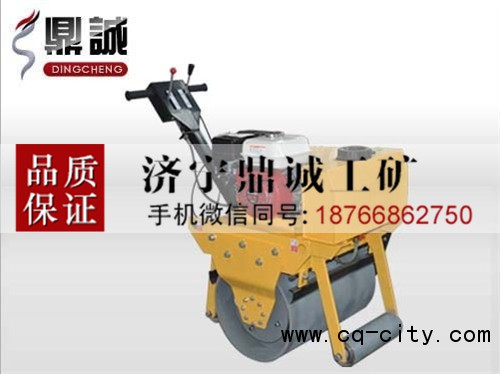 2 小單輪振動壓路機 (1)
