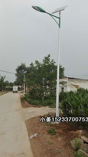 秦皇島美麗鄉村太陽能路燈,盧龍路燈桿廠家