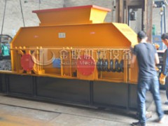 輥式破碎機工藝精良效率高ych725