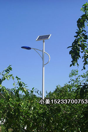 唐山30w太陽能路燈