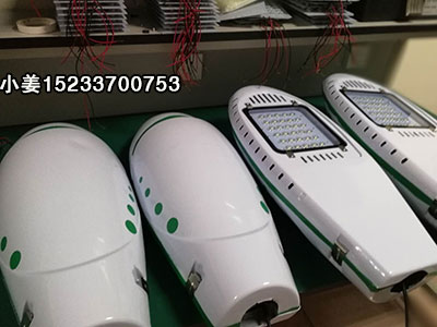 保定太陽能路燈廠家,容城縣6米路燈桿多少錢