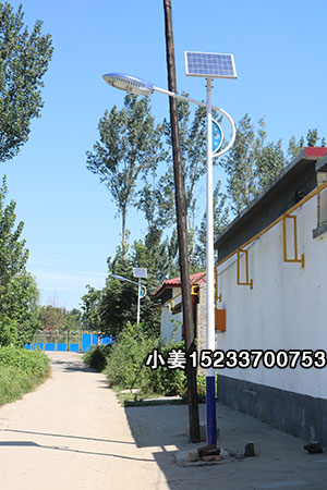 保定太陽能路燈廠家,容城縣6米路燈桿多少錢