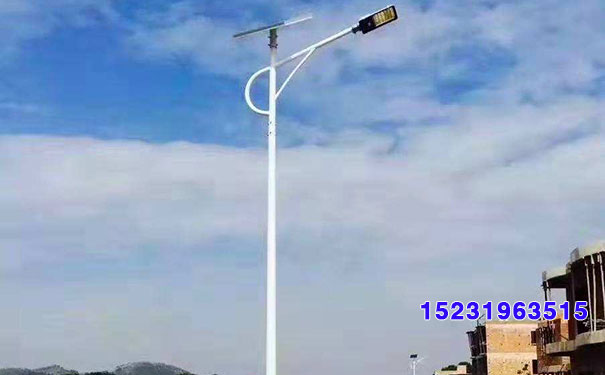 運城6米燈桿價格,新絳賣太陽能路燈的廠家