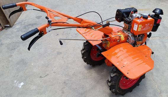 微耕機維修視頻講解 微耕機出售廠家地址及價格 微耕機廠